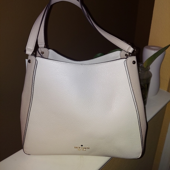 NWT Authentic Kate Spade New York Shoulder Bag - Picture 3 of 5